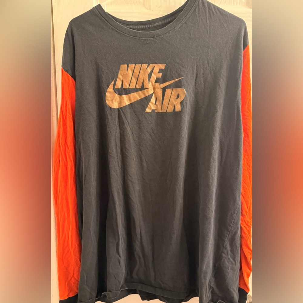 Nike Black and Red Habanero long sleeve shirt size XXL